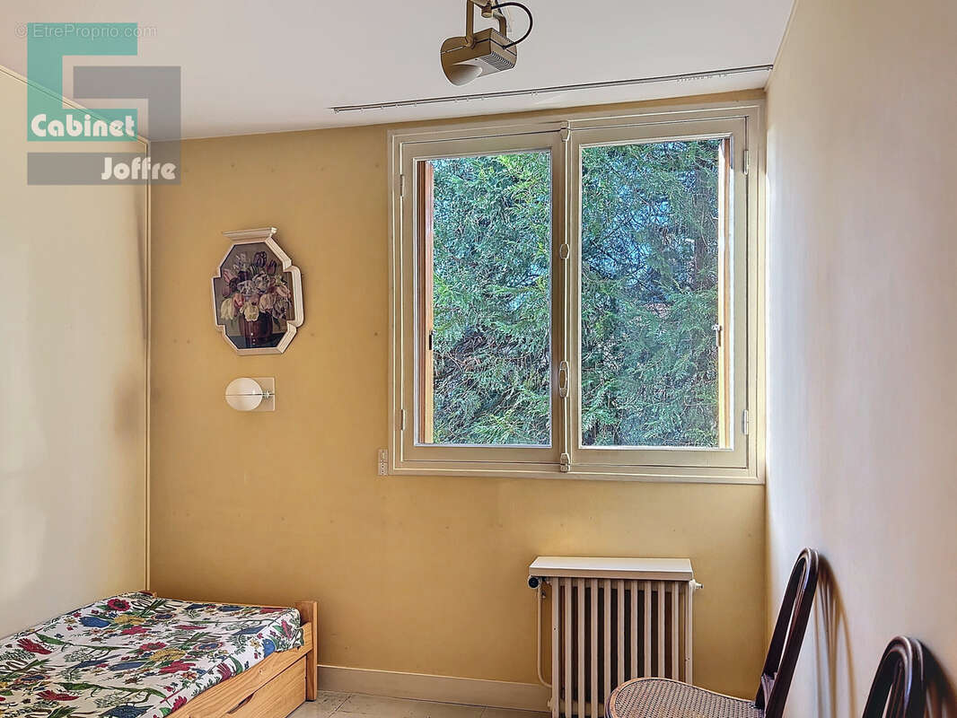Appartement à AVON