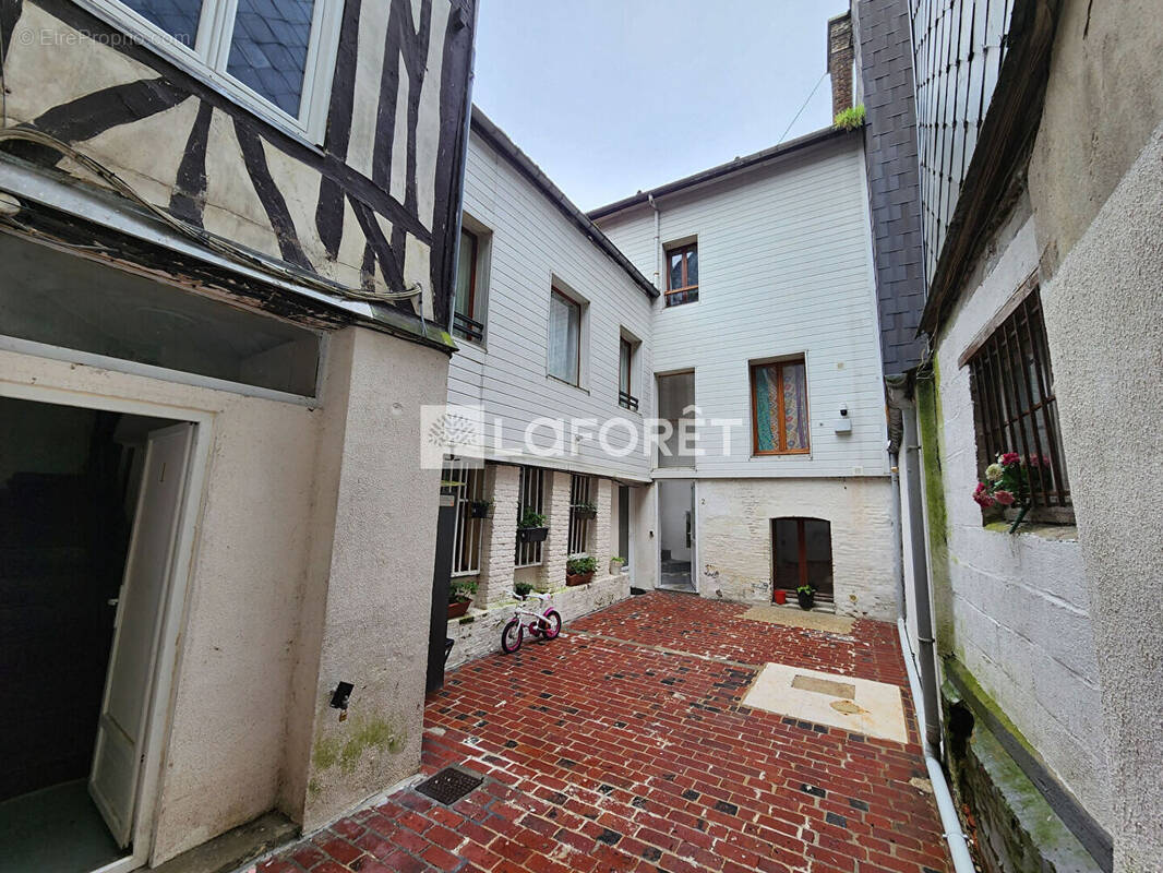 Appartement à ELBEUF