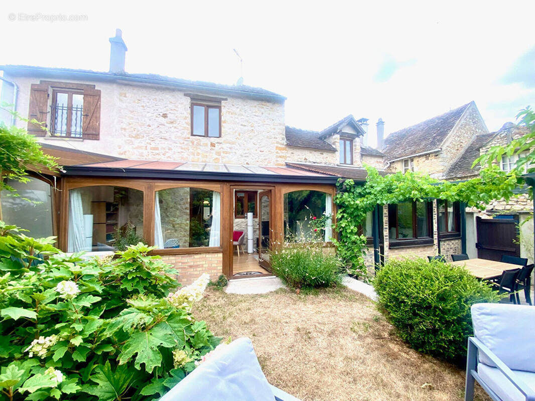 Maison à SAMOIS-SUR-SEINE
