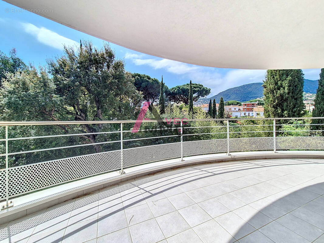 Appartement à CAVALAIRE-SUR-MER