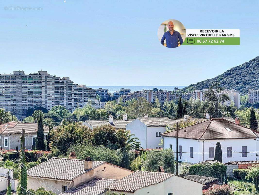 Appartement à MANDELIEU-LA-NAPOULE