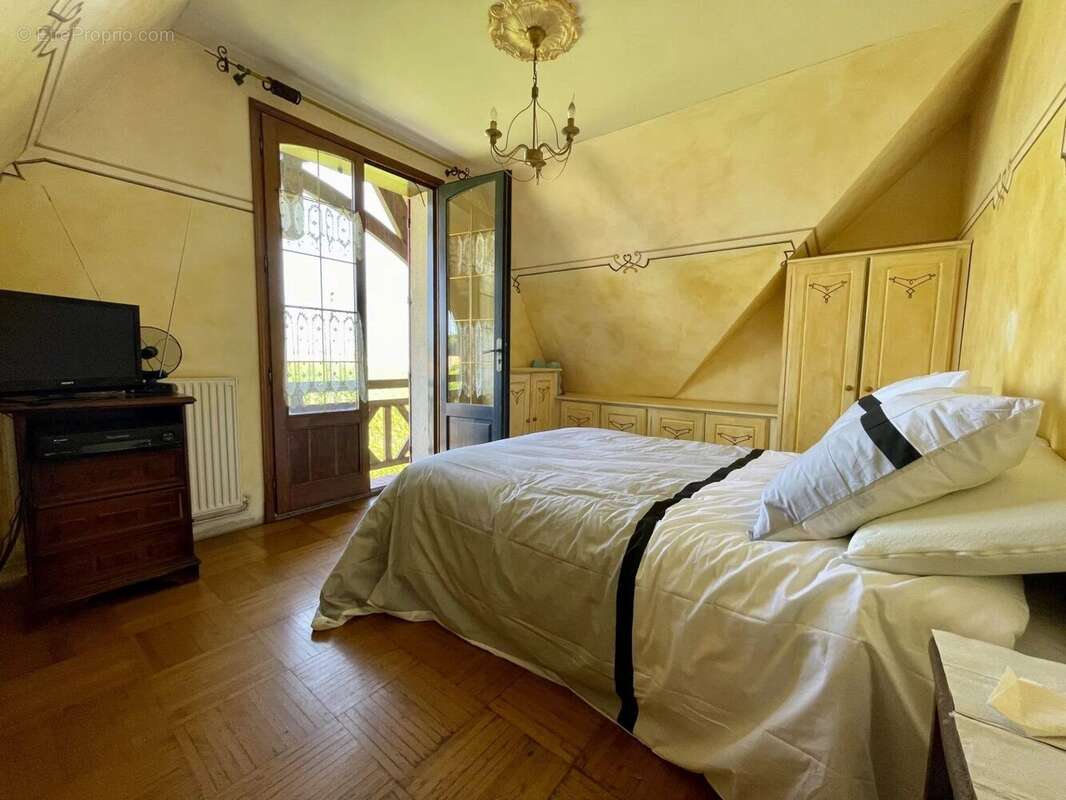 Maison à BEAUVAIS