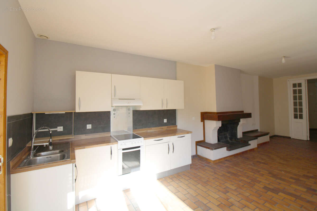 Appartement à WATTIGNIES