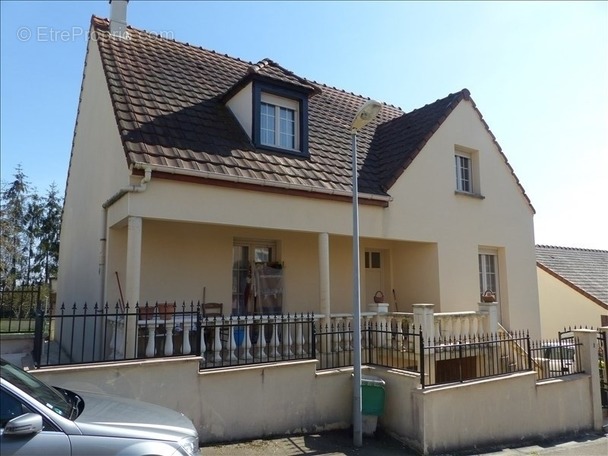 Maison à SAINT-FLORENTIN