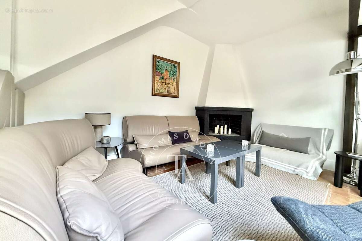 Appartement à PARIS-6E