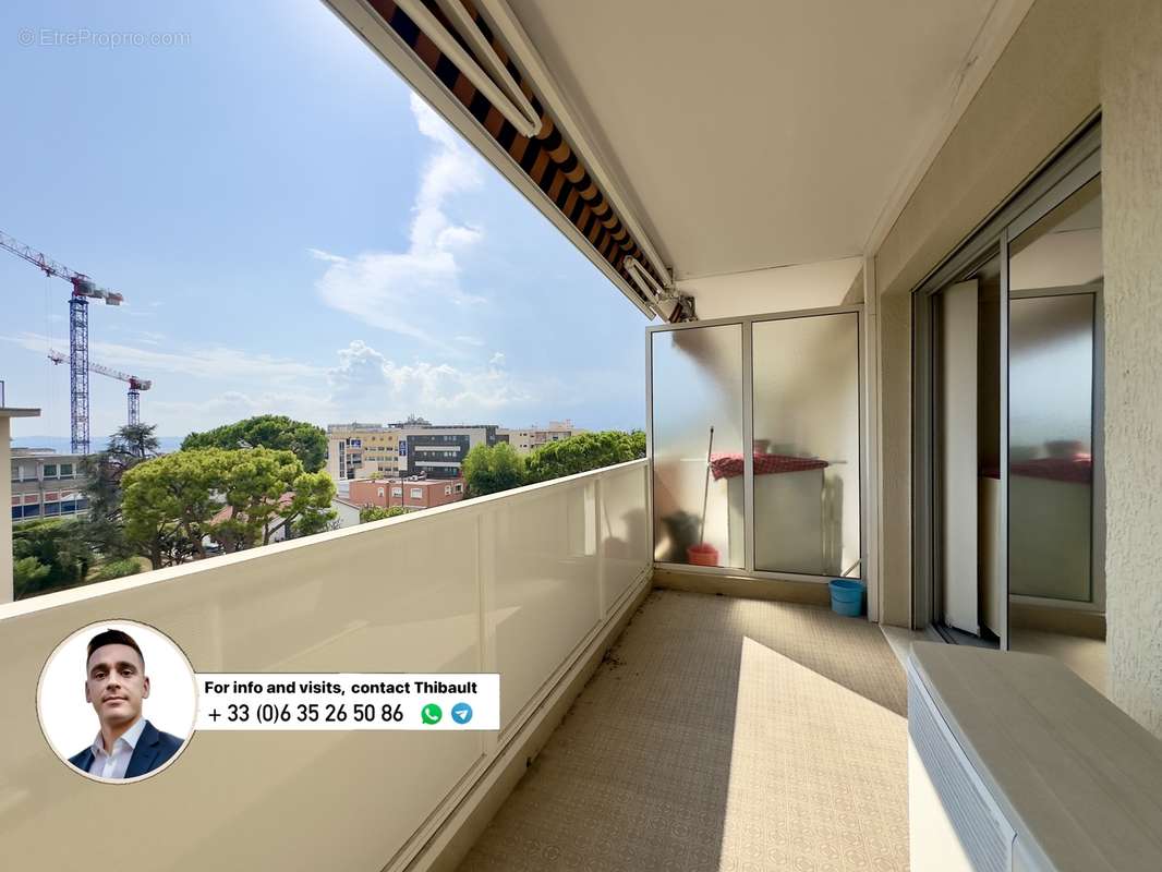 Appartement à SAINT-LAURENT-DU-VAR
