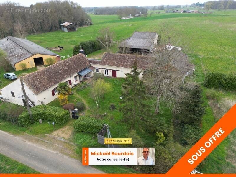 Maison à CERANS-FOULLETOURTE