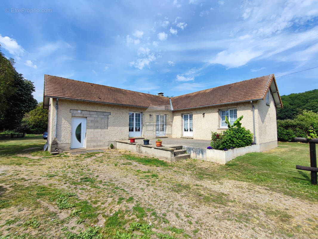 Maison à BEAUMONT-LE-ROGER