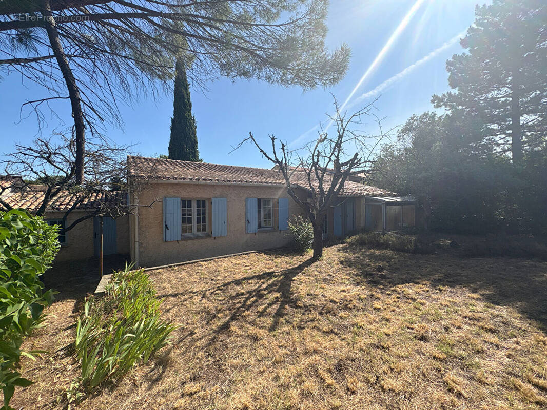 Maison à PERTUIS