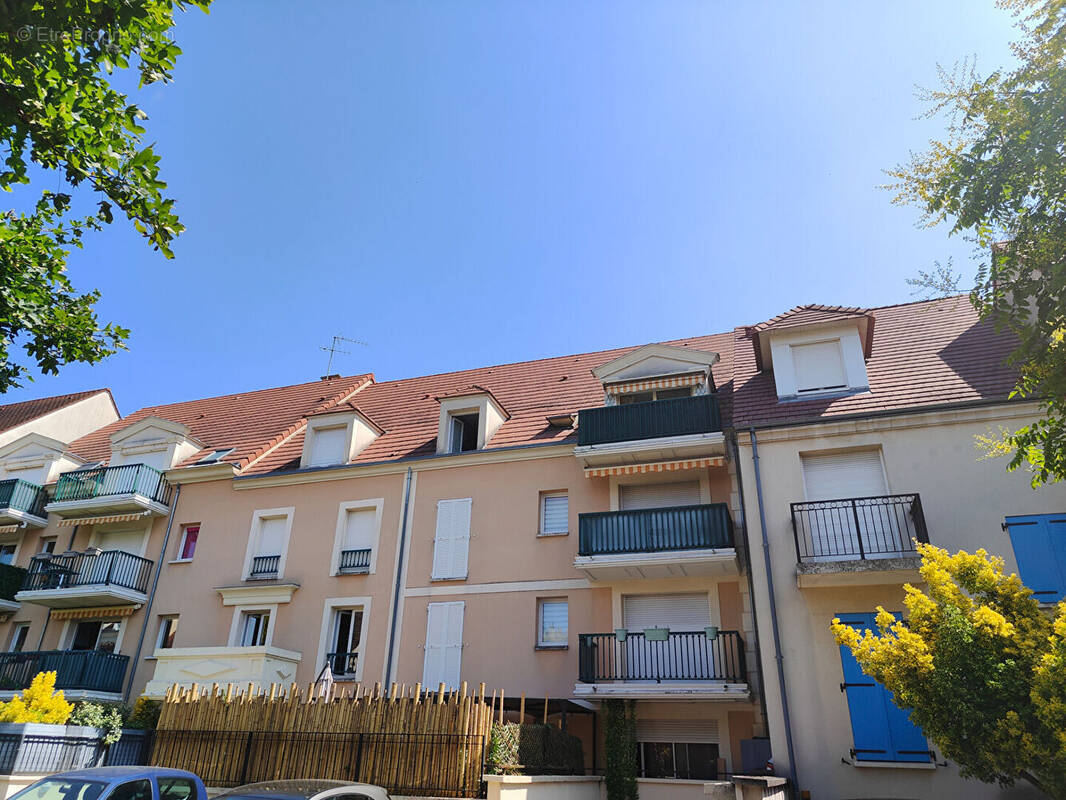 Appartement à CARRIERES-SUR-SEINE