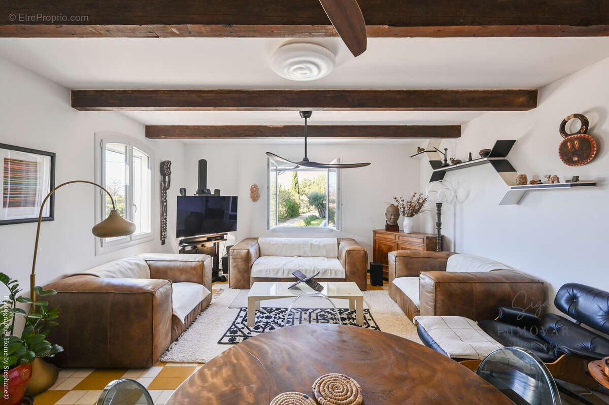 Maison à LE CASTELLET