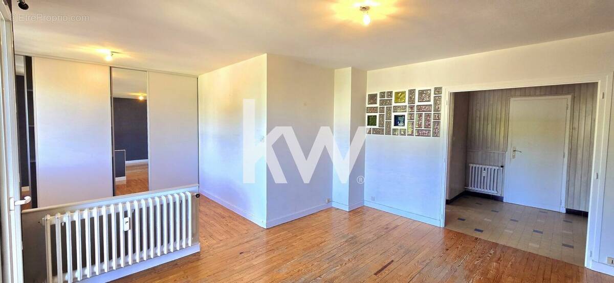 Appartement à AIX-LES-BAINS