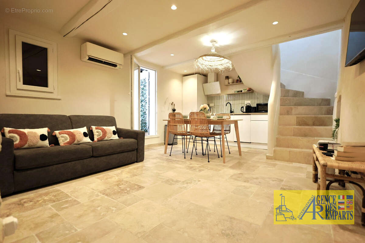 Maison à ANTIBES