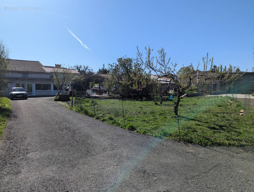 Maison à MOSNAC