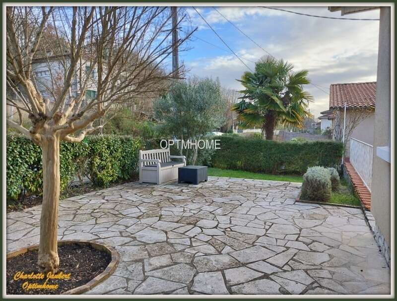 Maison à CHALAIS