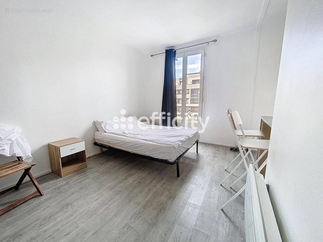 Appartement à LE KREMLIN-BICETRE