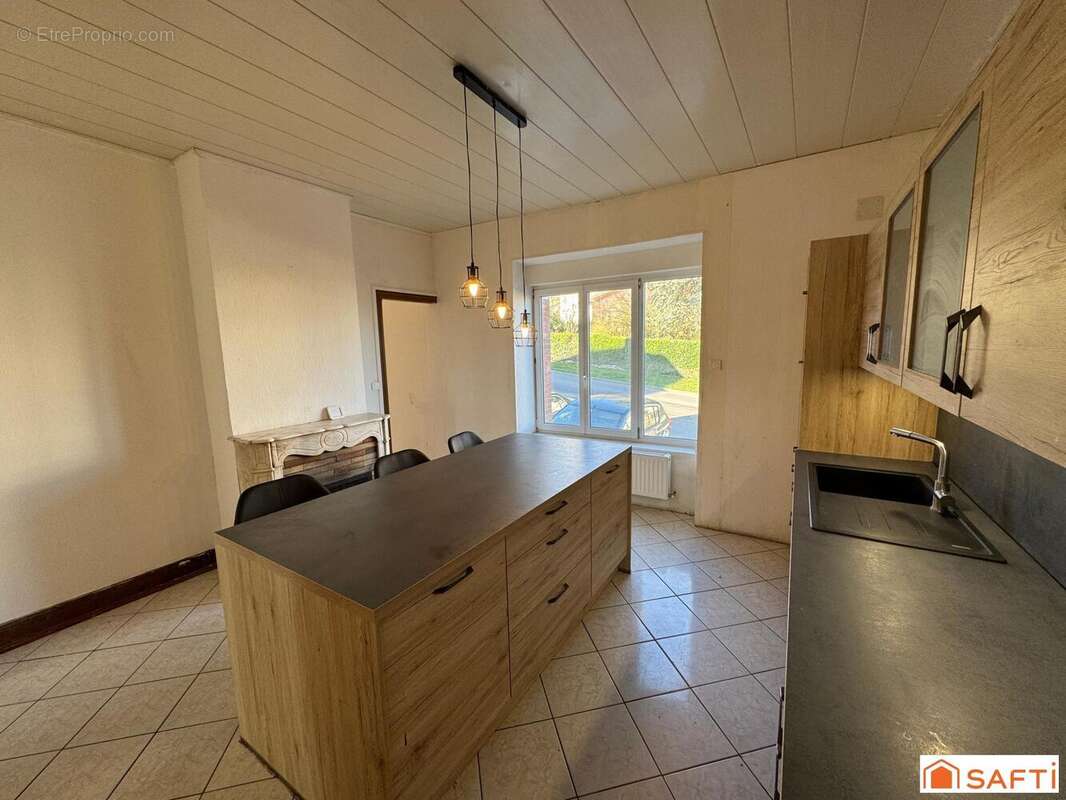 Photo 2 - Maison à VARENNES-EN-ARGONNE