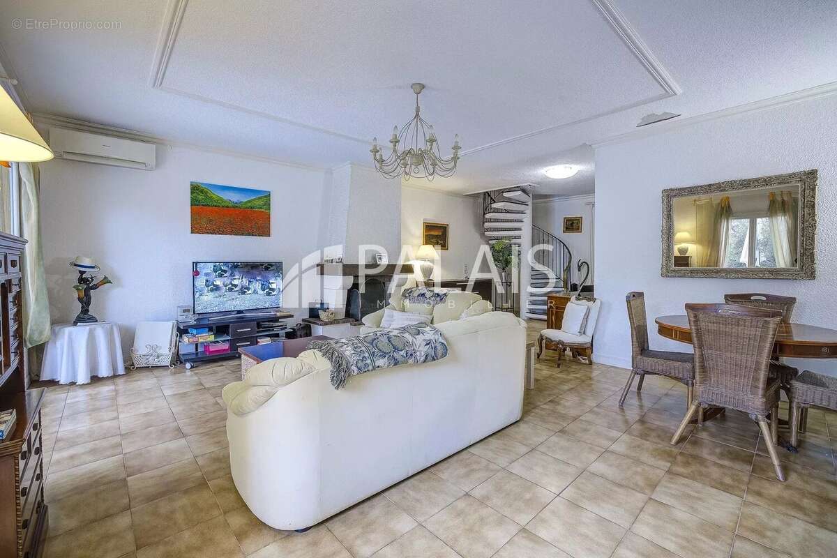 Maison à VILLEFRANCHE-SUR-MER