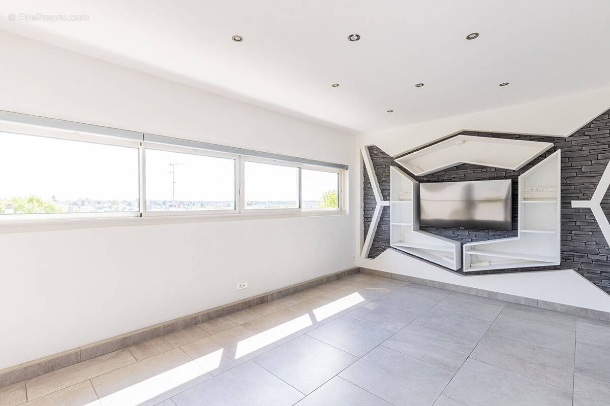 Appartement à YERRES