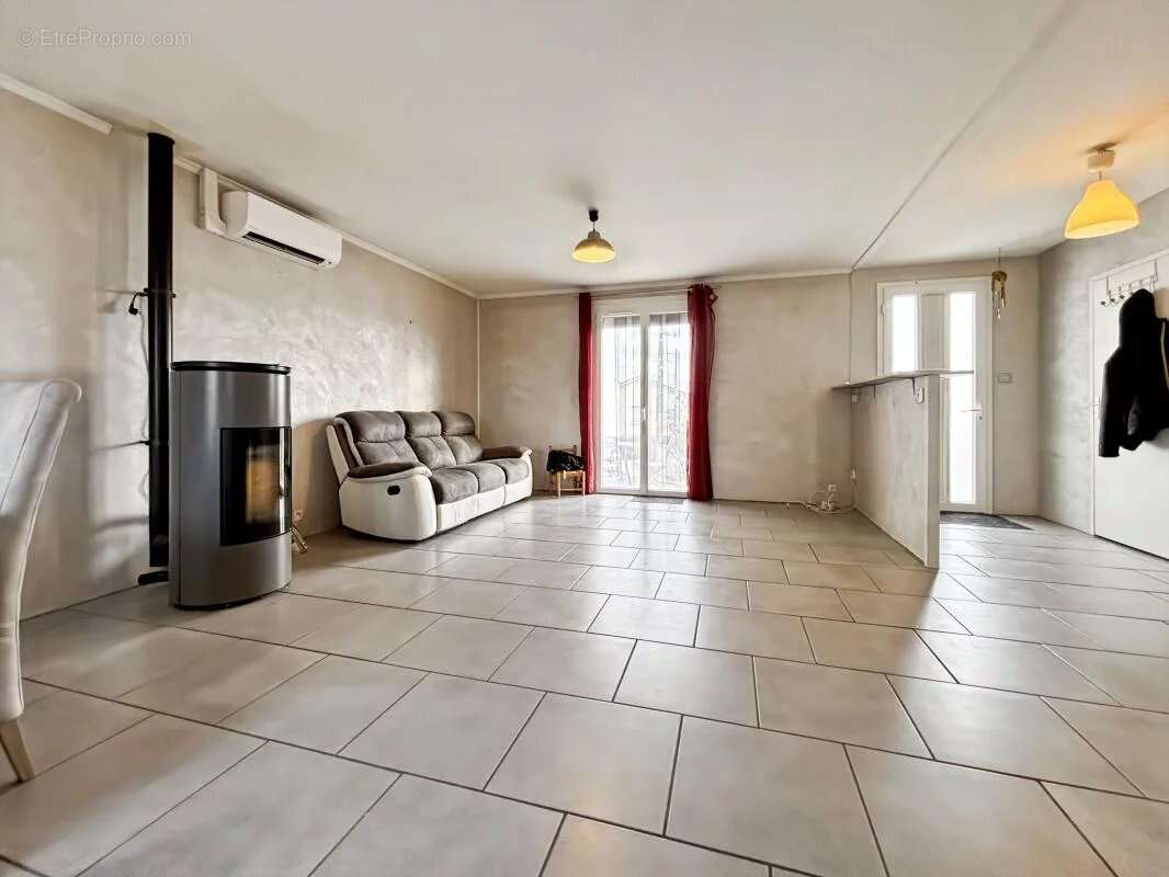 Maison à TRELISSAC
