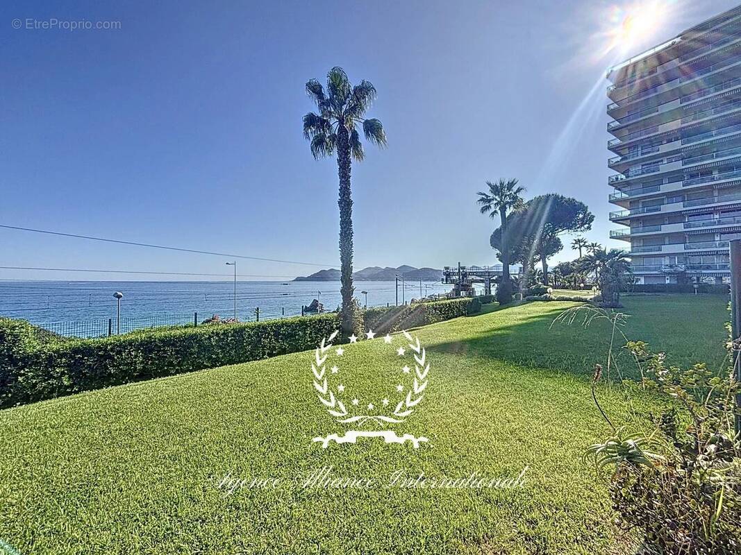 Appartement à CANNES