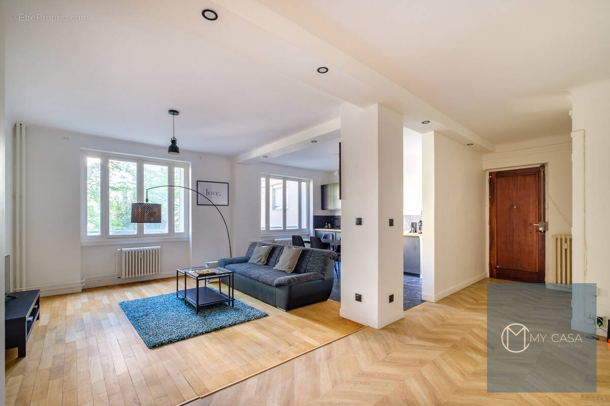 Appartement à LYON-6E