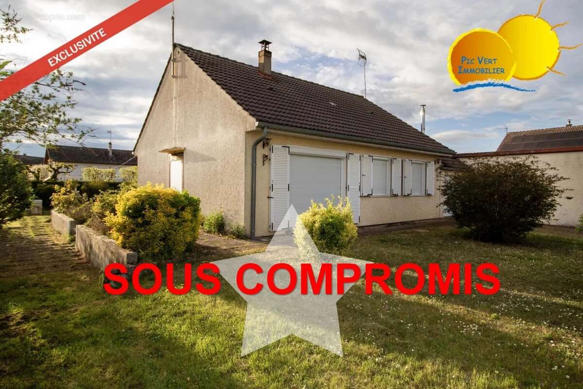 Maison à LES MAILLYS