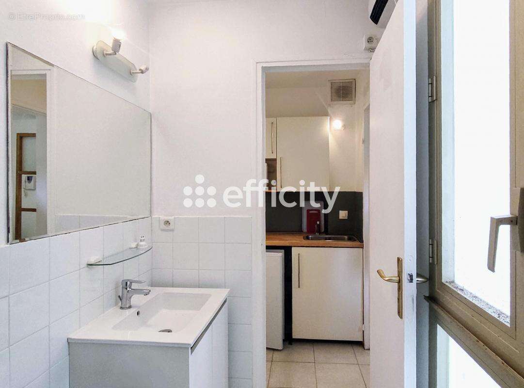 Appartement à MARSEILLE-9E