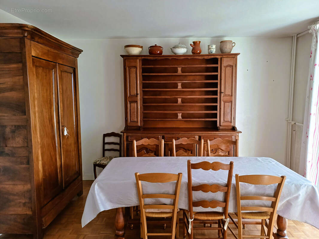 Appartement à PIERRELATTE