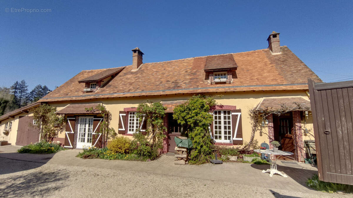 Maison à MAINTENON