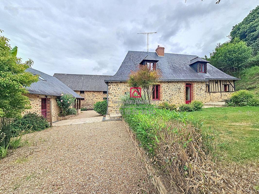 Maison à SEGRE
