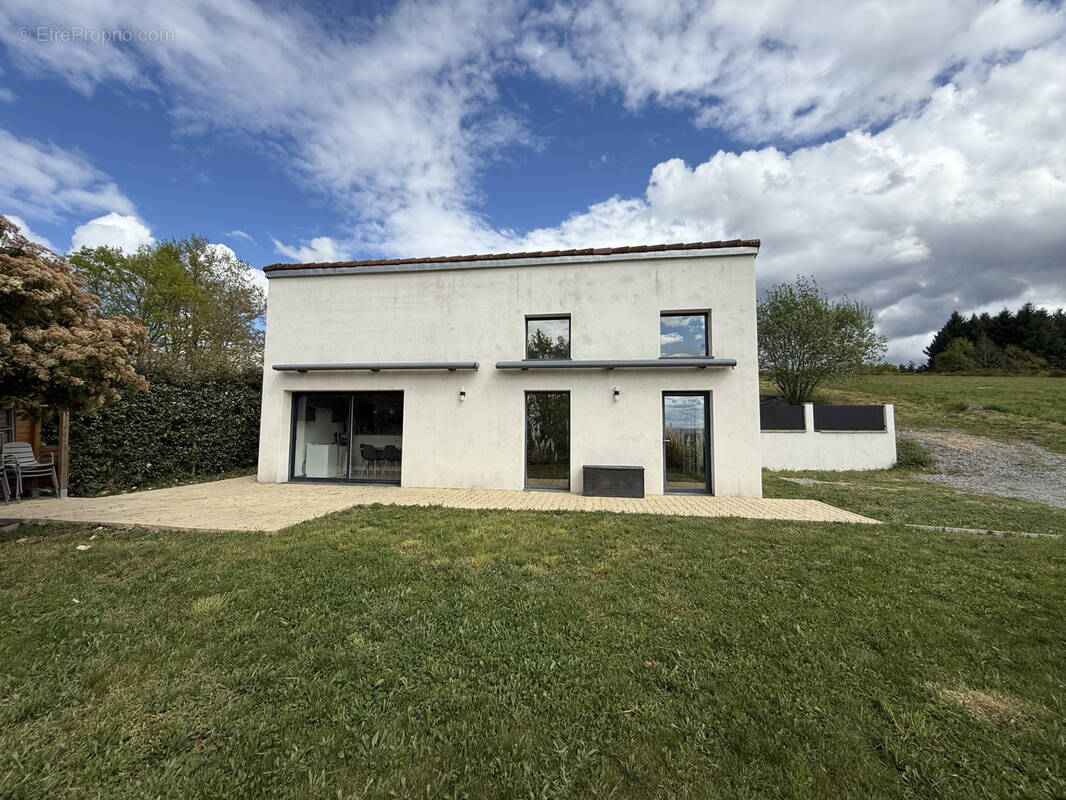 Maison à RIS