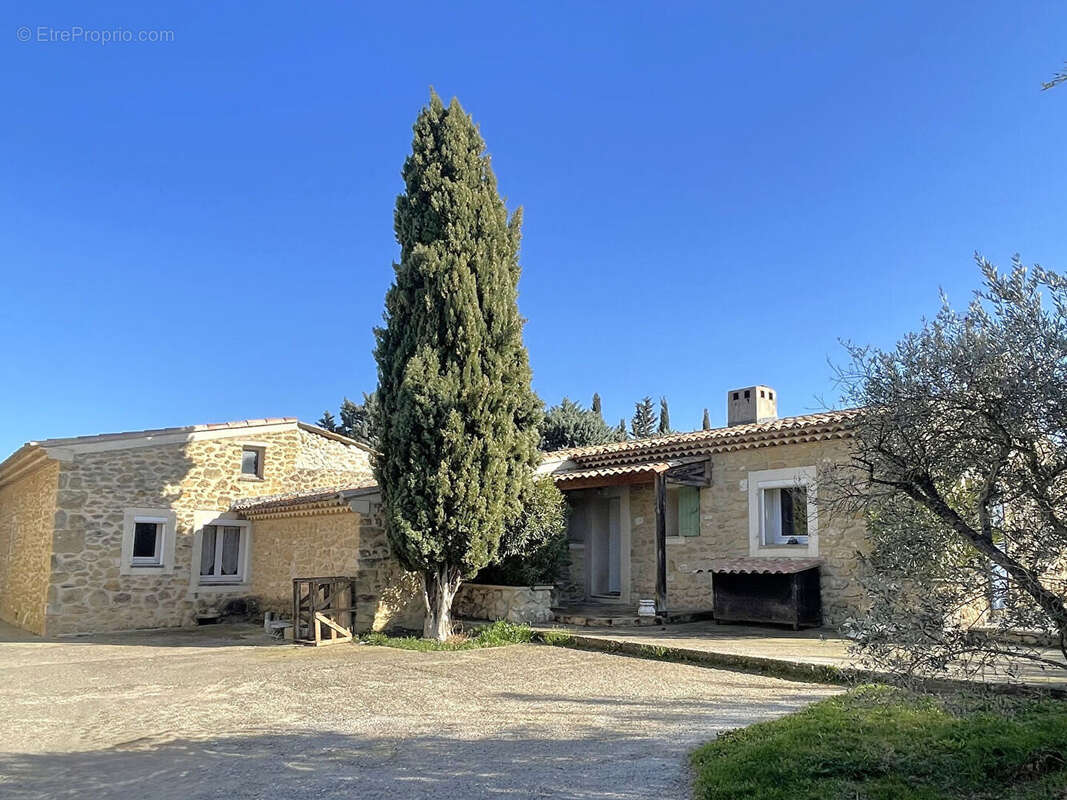 Maison à PUYVERT