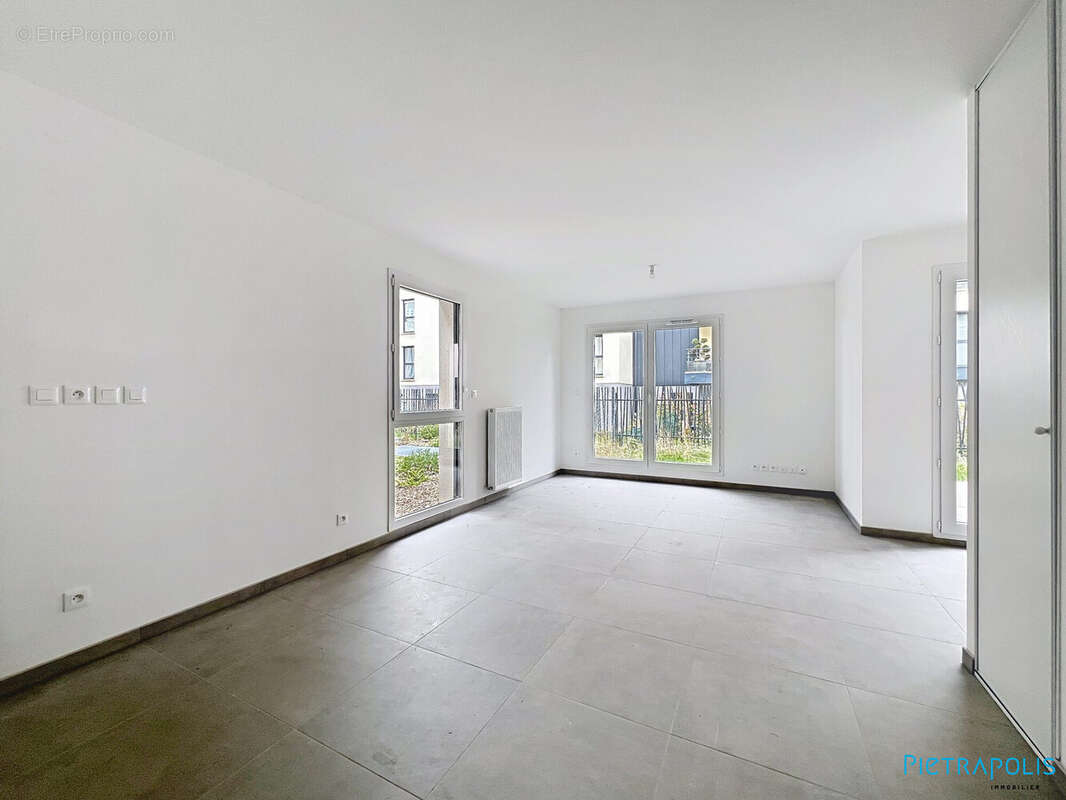 Appartement à JONAGE