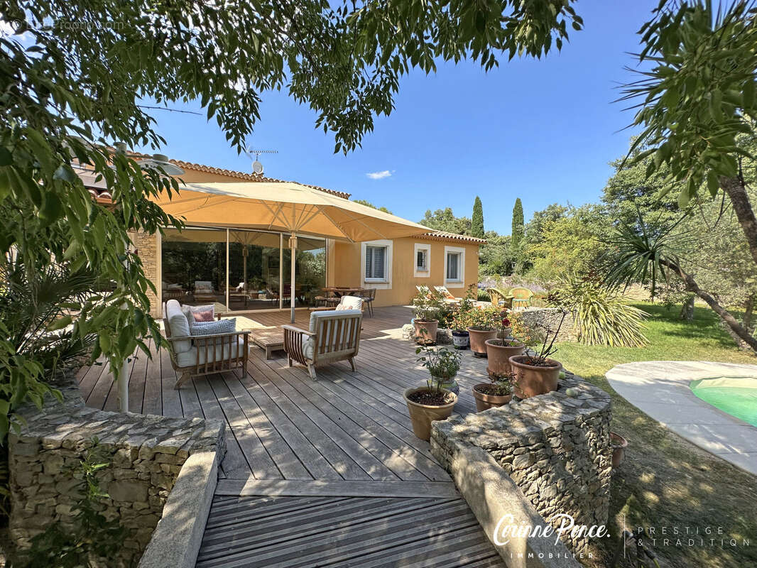 Maison à NIMES