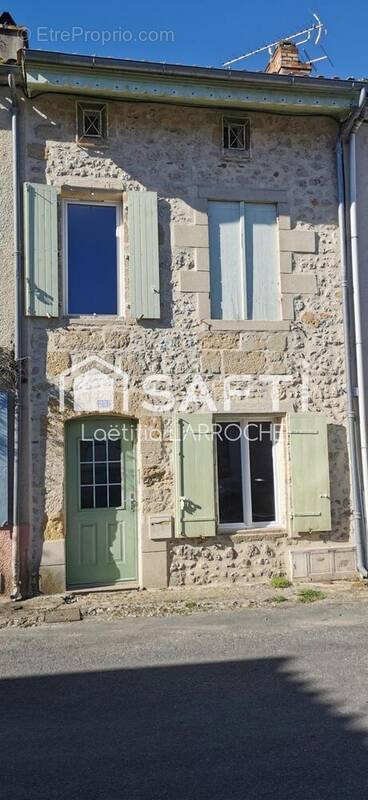 Photo 1 - Maison à SAINTE-BAZEILLE