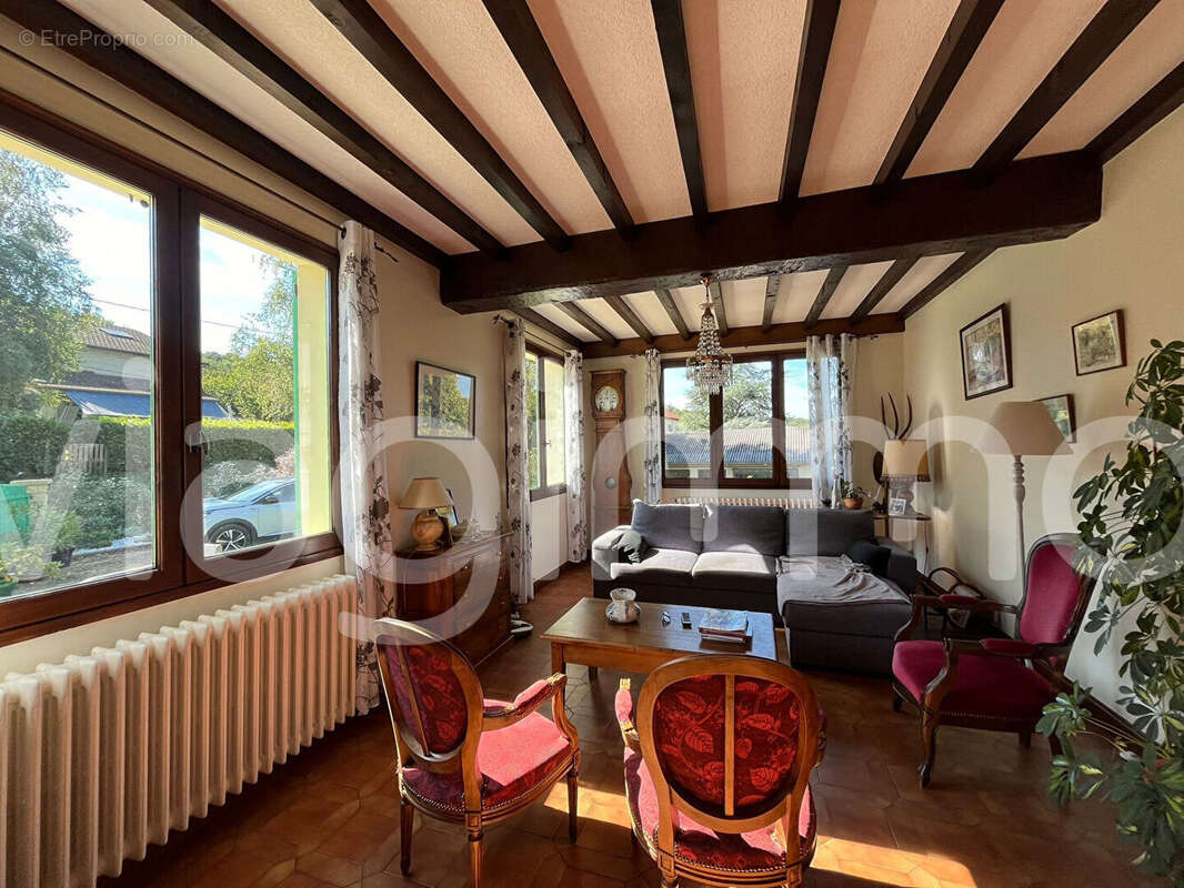 Maison à LENTIOL