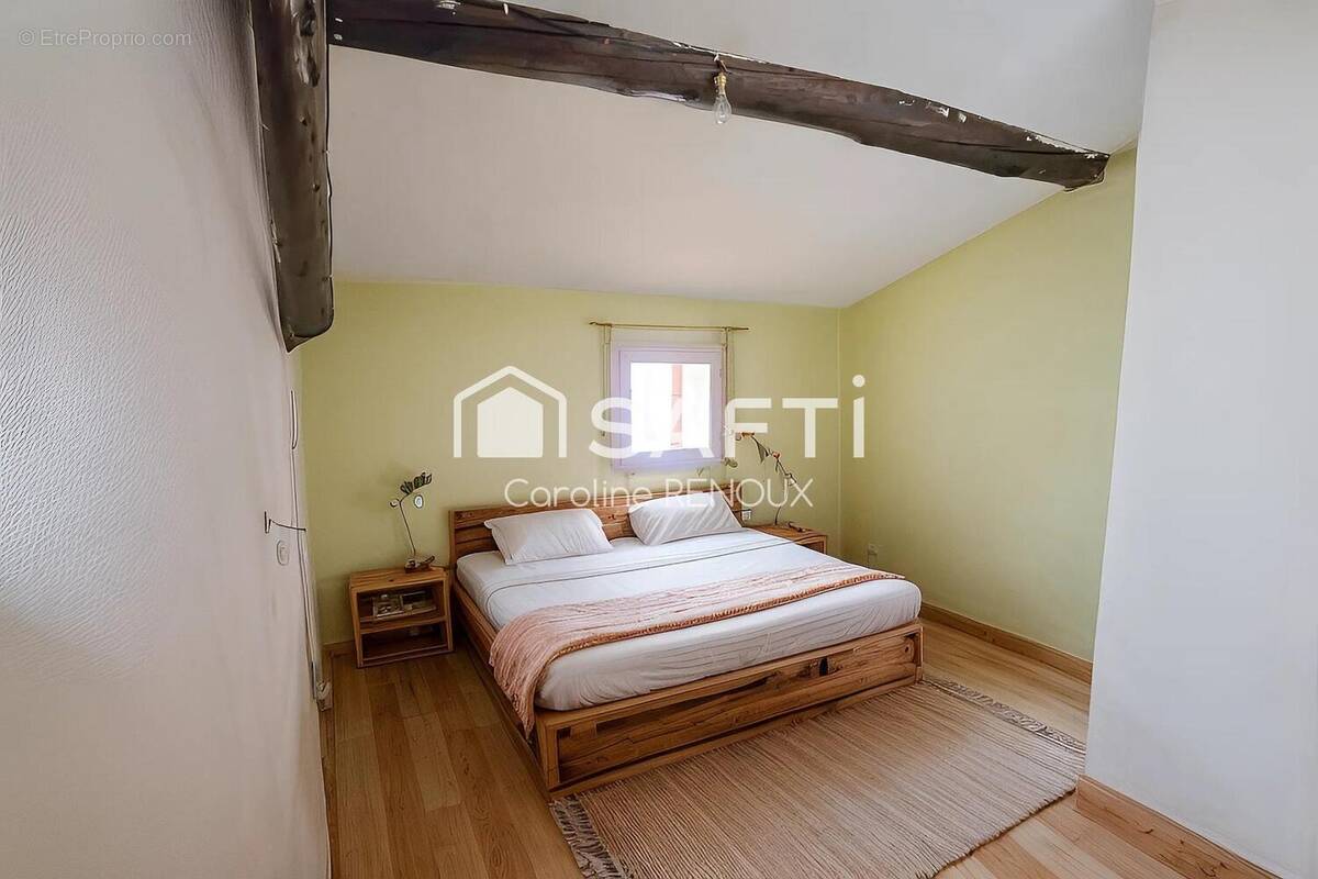 Photo 1 - Maison à CADENET