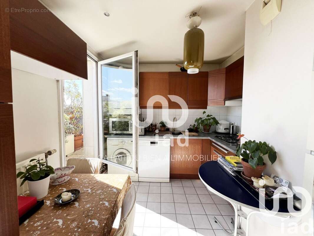 Photo 6 - Appartement à SURESNES