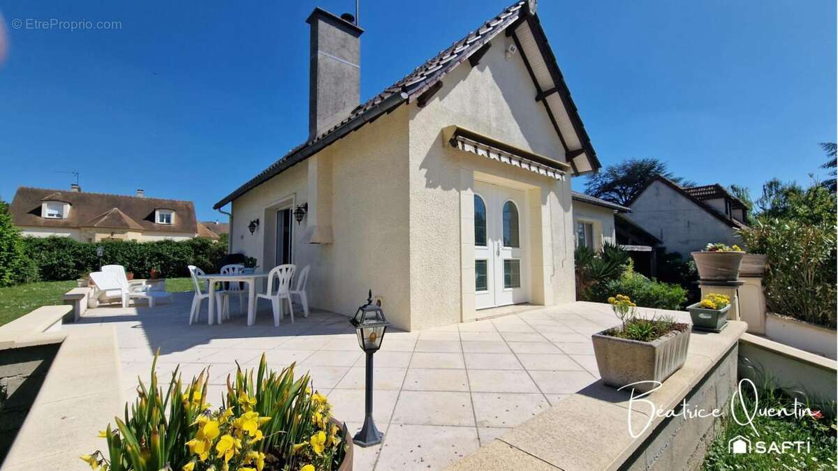 Photo 4 - Maison à SAINT-GERMAIN-LES-ARPAJON