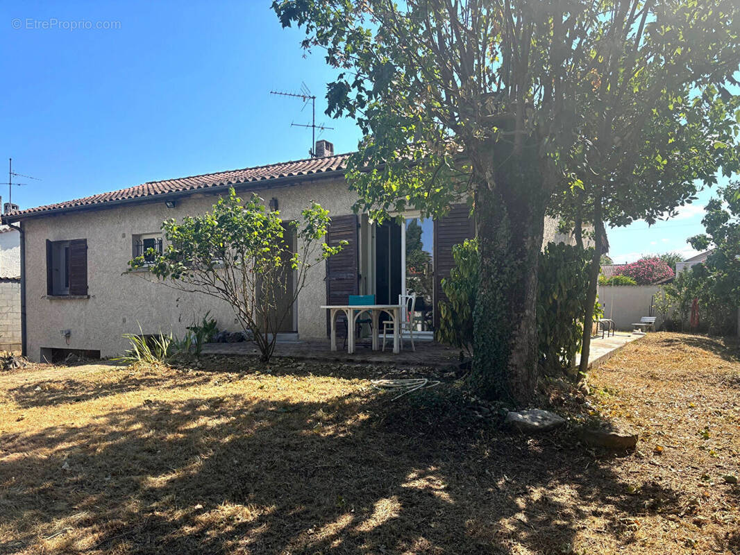 Maison à BOURG-DE-PEAGE