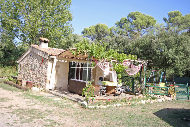 Maison à SILLANS-LA-CASCADE