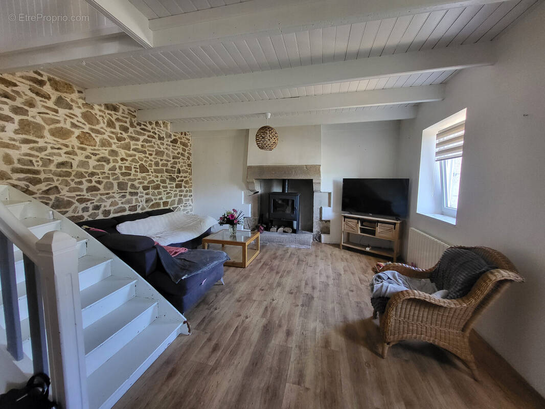 Maison à PLESTIN-LES-GREVES