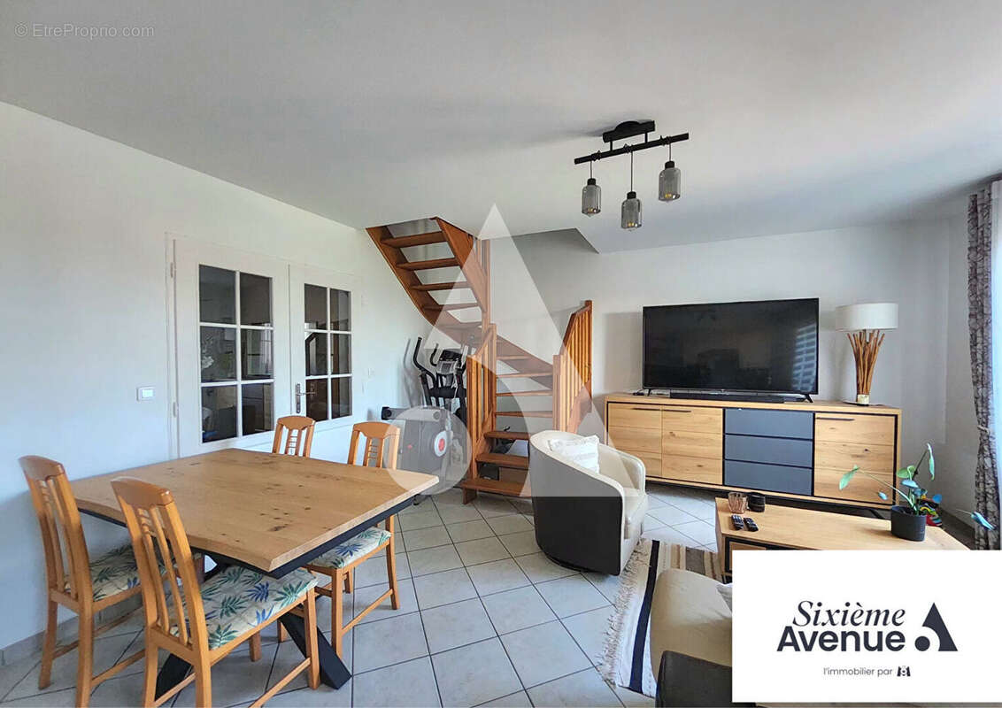 Appartement à LEUVILLE-SUR-ORGE