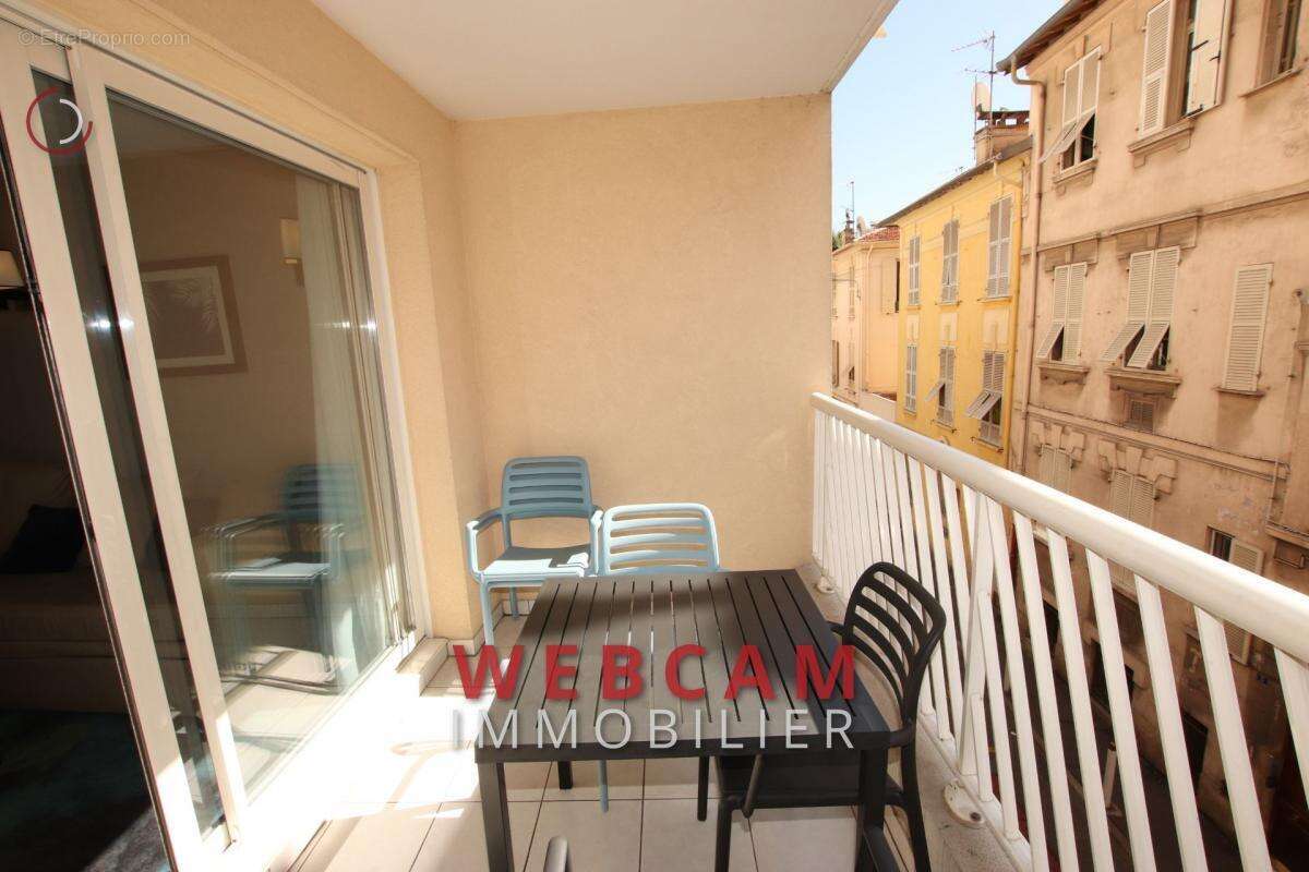 Appartement à BEAUSOLEIL