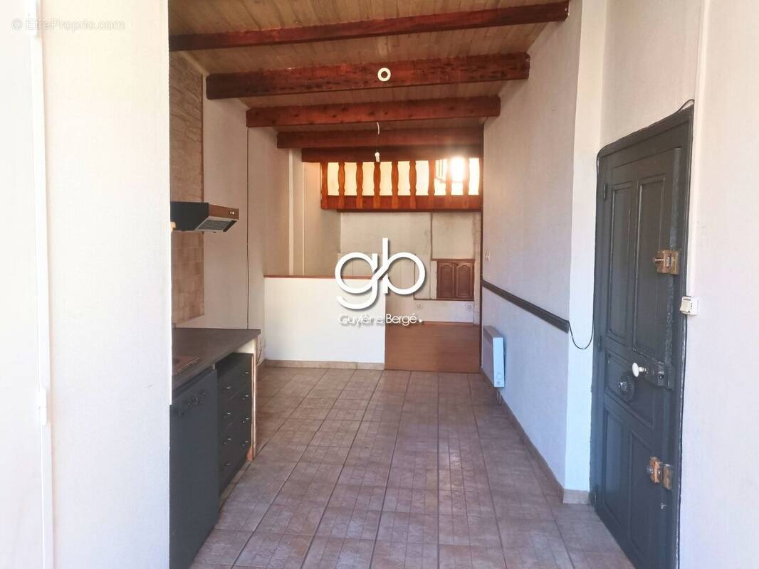 Appartement à GANGES