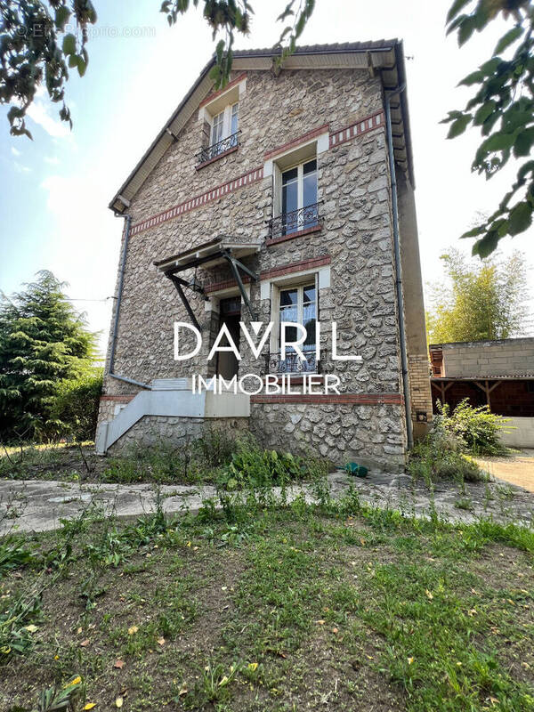 Maison à CONFLANS-SAINTE-HONORINE