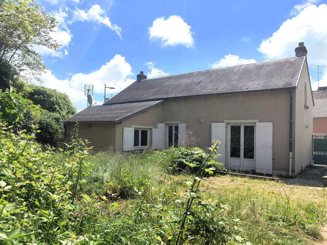 Maison à LIMOURS