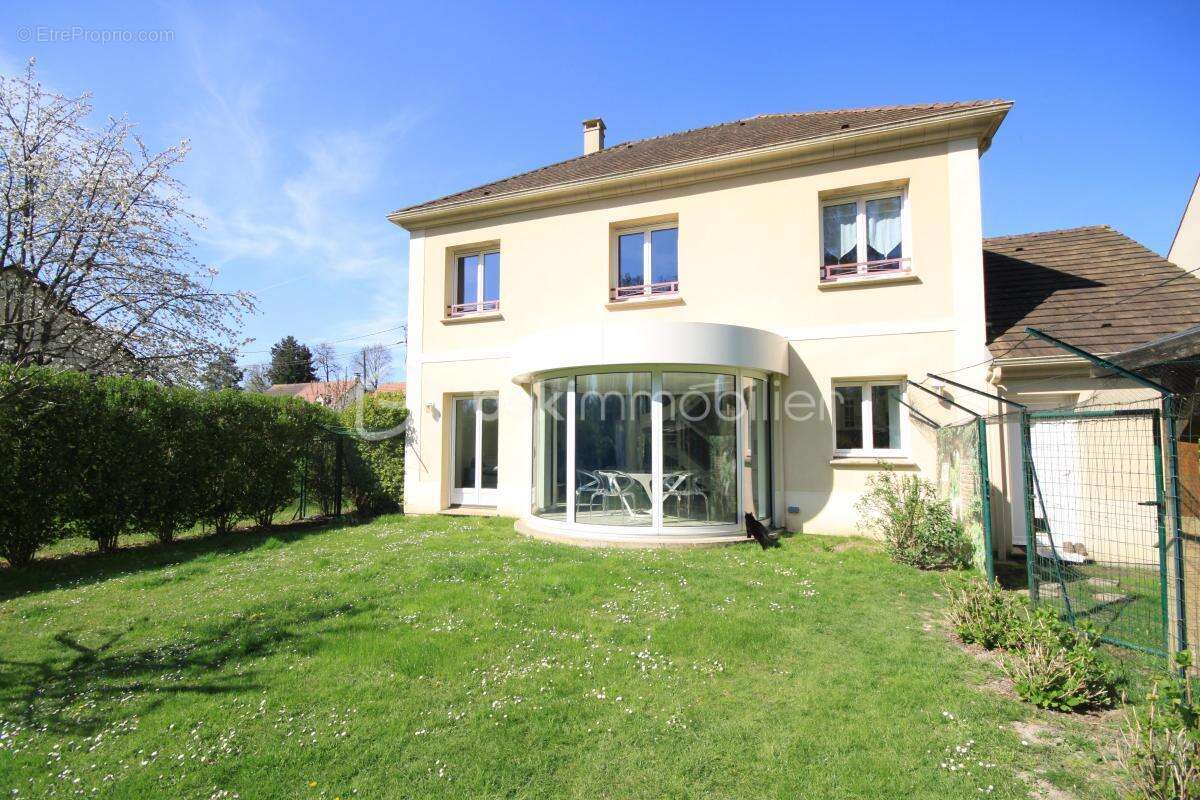 Maison à MAISSE