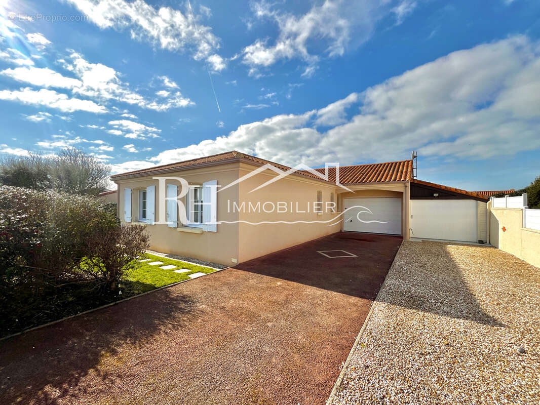 Maison à BREM-SUR-MER